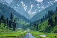 Explore-Kashmir-A-Blissful-Tour-of-Srinagar-Gulmarg-and-Pahalgam